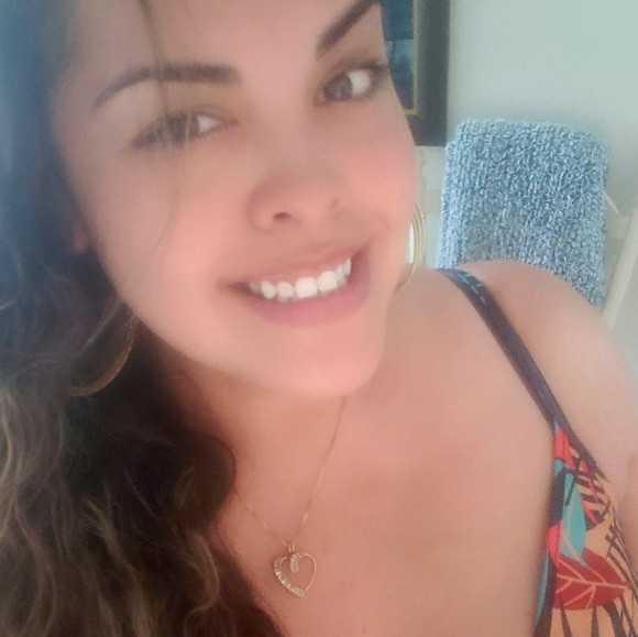 ☆☆ Meet Your Posher!☆☆ - Picture 1 of 1